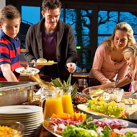 6 Person On A In Casa de Férias *